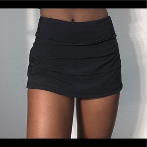 LULULEMON Tennis Skirt